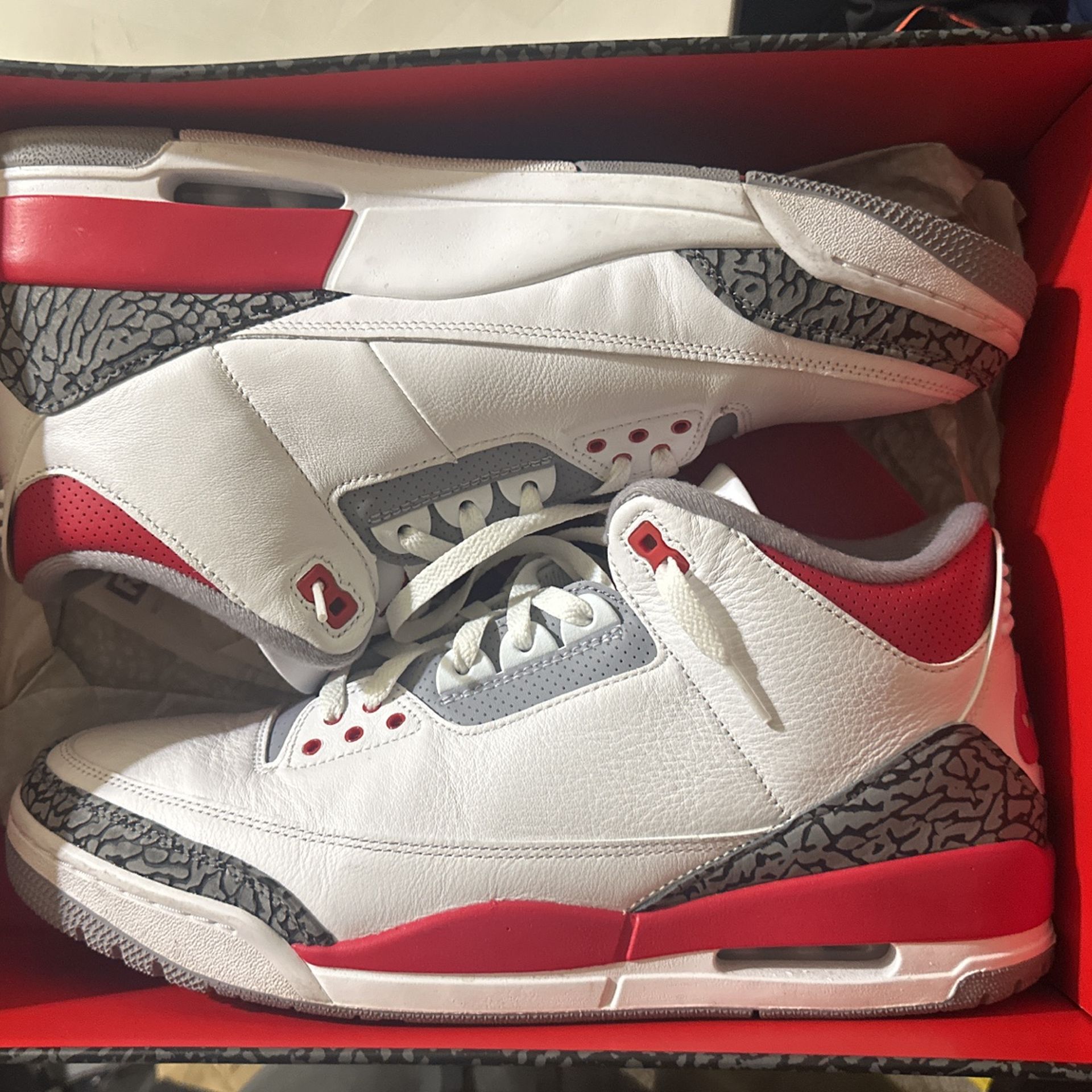 Air Jordan Retro 3 Fire Red Sz. 13