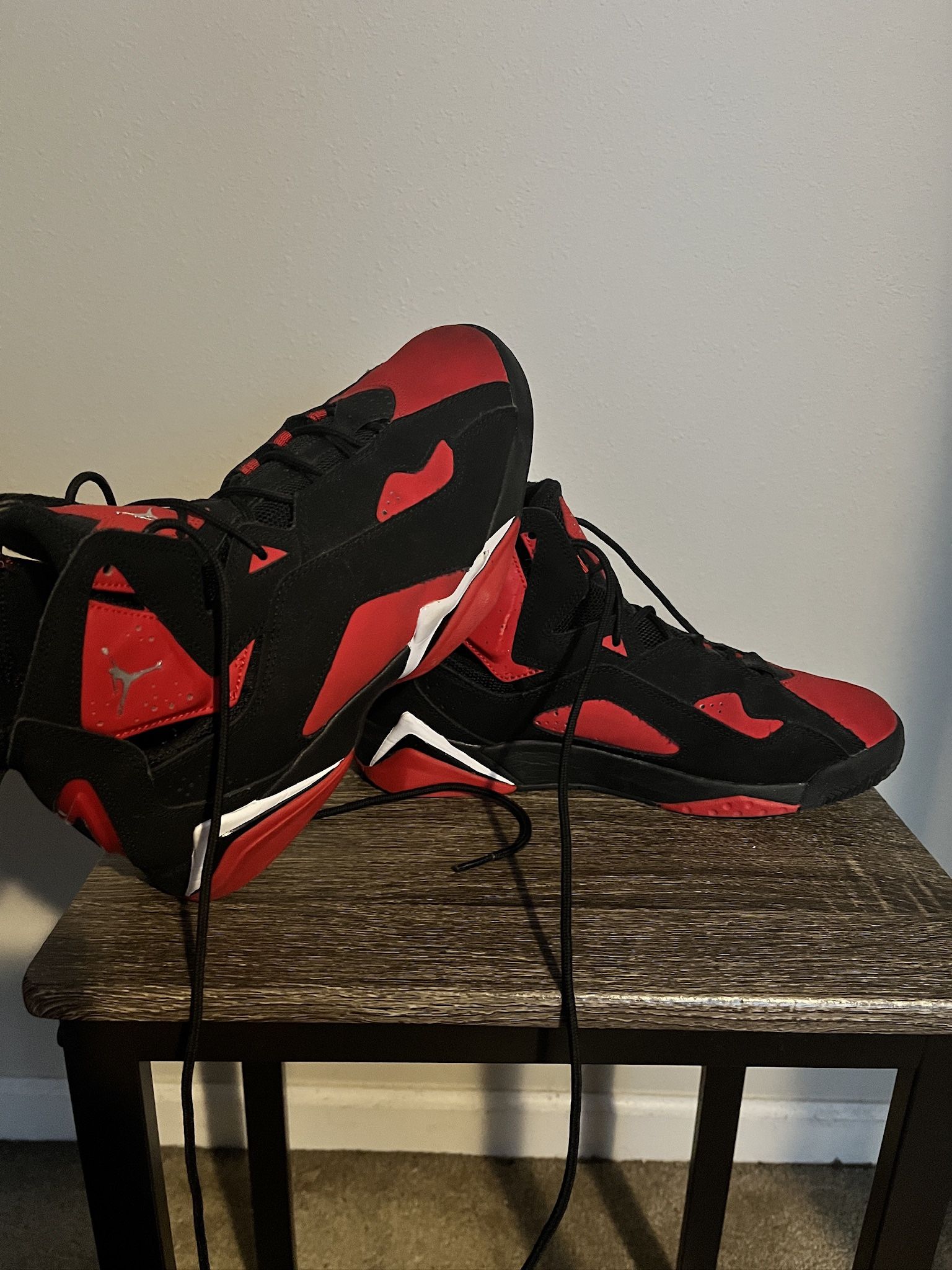 Air Jordan True Flight Black And Red Mens Size 9.5
