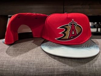 Brand New Unworn Angels Ducks Hat Snap Back SGA