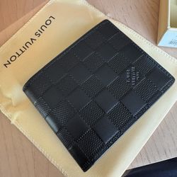 Louis Vuitton Men Wallet