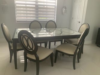 6 chairs Dinning set with Buffet table