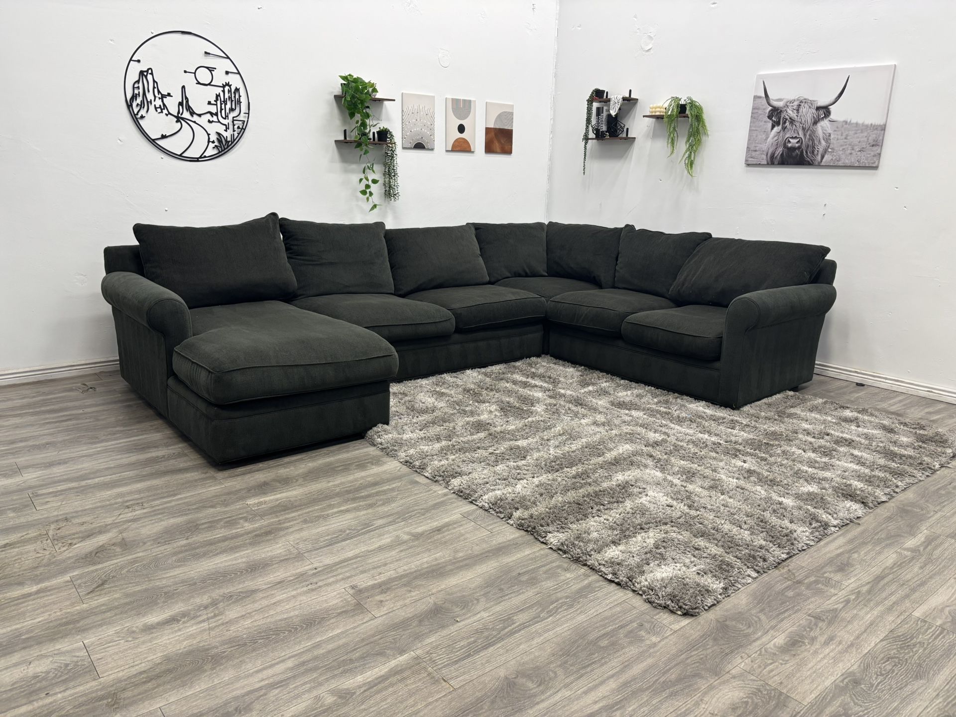 Sectional Couch - Free Delivery