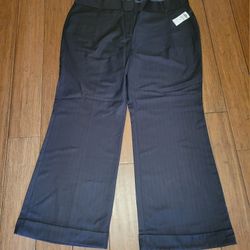 Old navy women's Black wide leg dress pants size 20 / NEW 