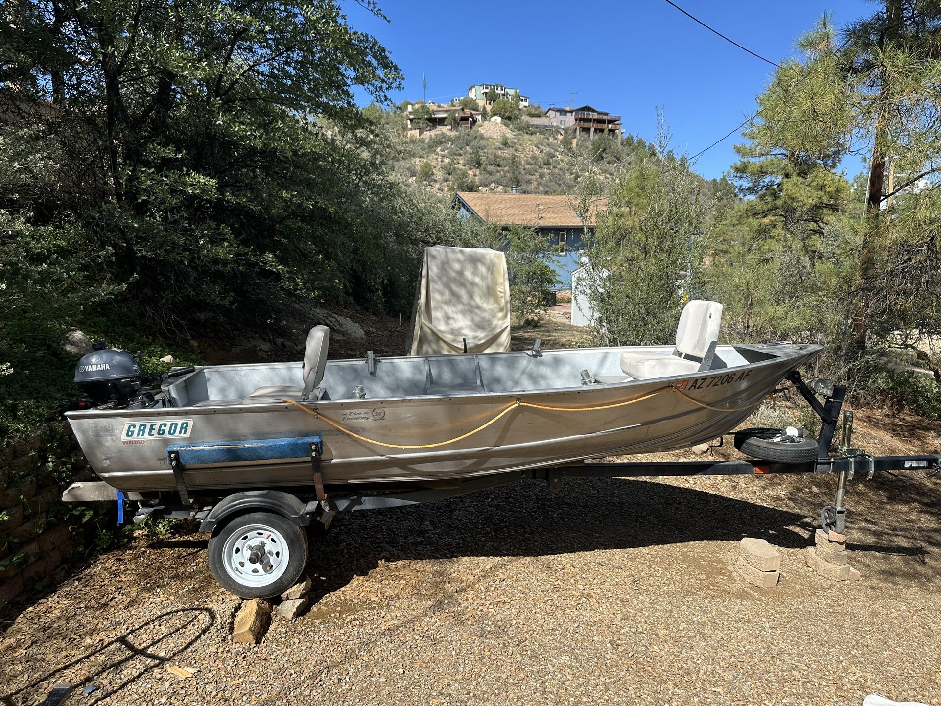 1989 Gregor Deep V hull