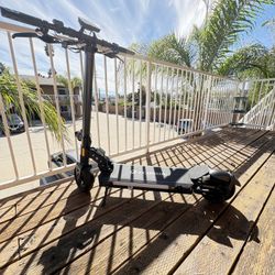 ECOROAD ELECTRIC SCOOTER