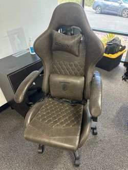 Gaming chair