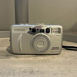 Samsung Maxima Zoom 100 GLM