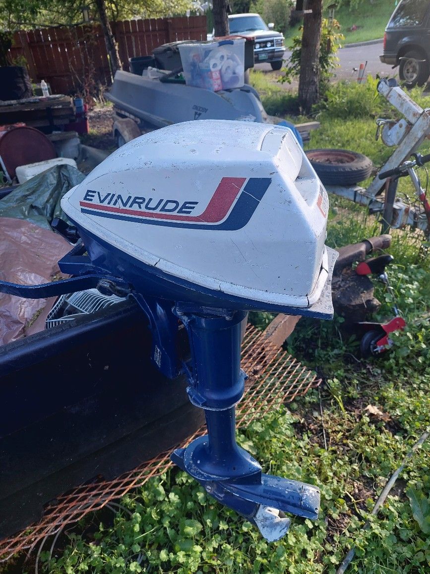 Not sure ! Evinrude Twin 4