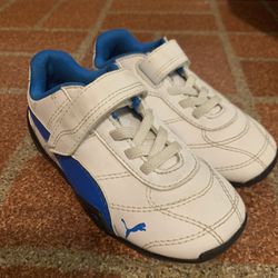 Toddler boys shoes Size 8
