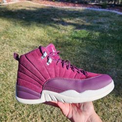 Air Jordan 12 Bordeaux 