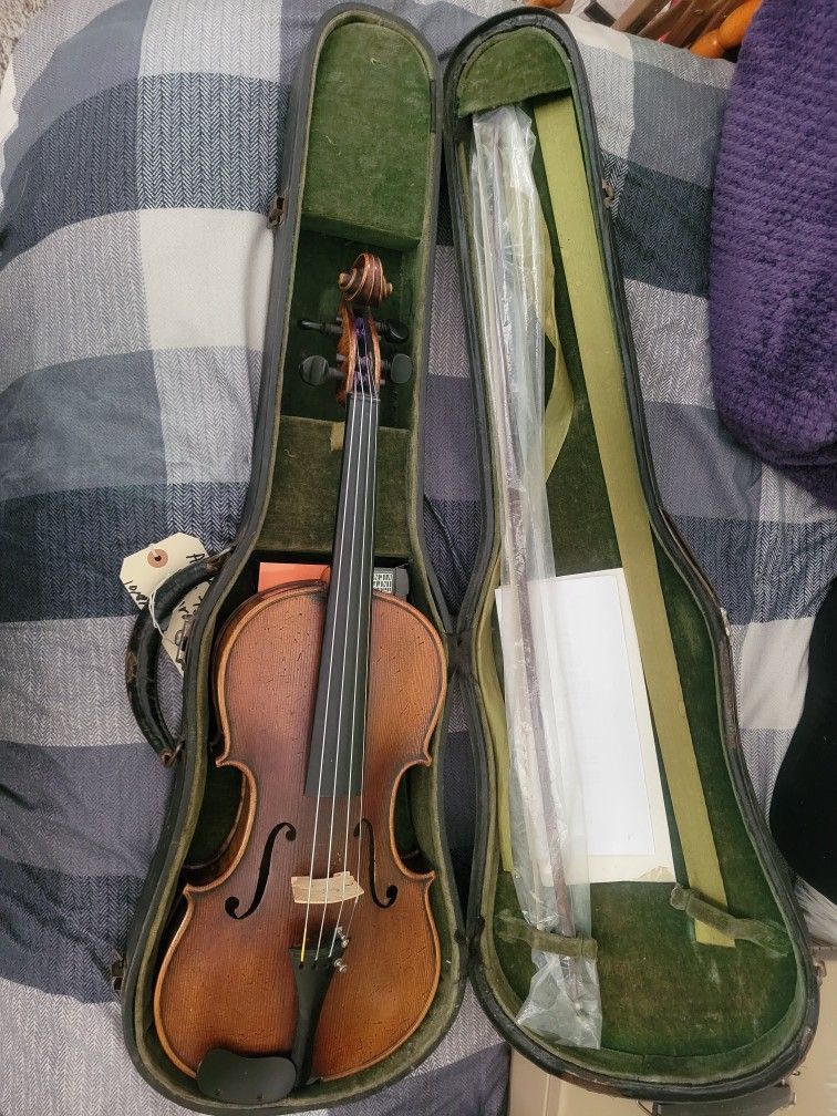 Scherl & And Roth 1800's Violin