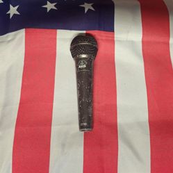 AKG D790 Handheld Vocal Microphone - Black