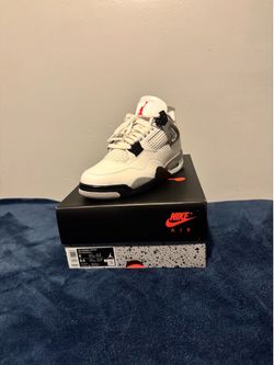 Jordan 4 White Cement