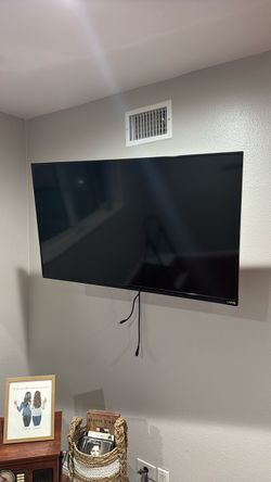 Vizio 43” 1080p LED TV D43-C1