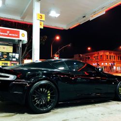 Aston Martin db9