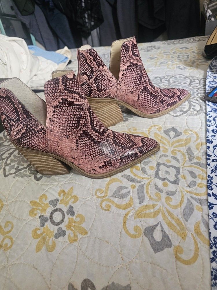 Vince Camuto Boots