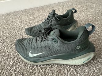 Nike Women’s 8