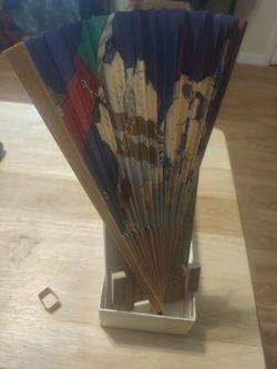 Semu art fan in box with fan