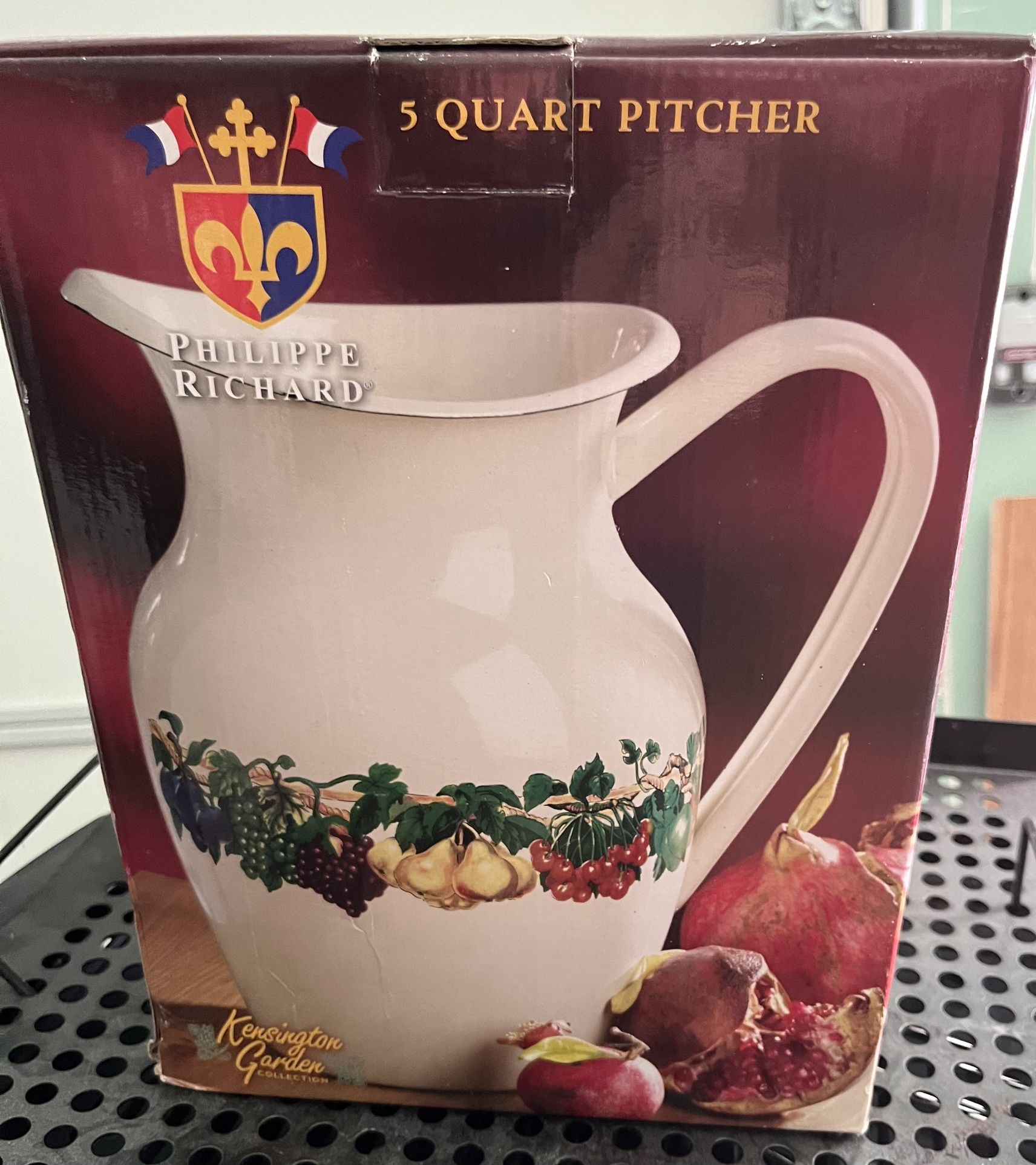 5 Quart  Pitcher  NEW