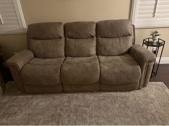 Power Recliner couch