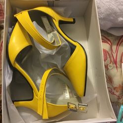 Nuevos Size 7M.
