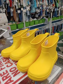 New Kids Rain Boots Size 11 & 12