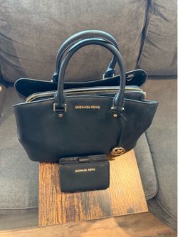 Hand bag