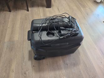 Icybreeze Cooler with Wall Plug