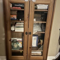 Corner Shelf And Cabinet 