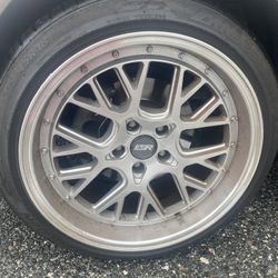 ESR 18” 9.5 5x112 Rims 