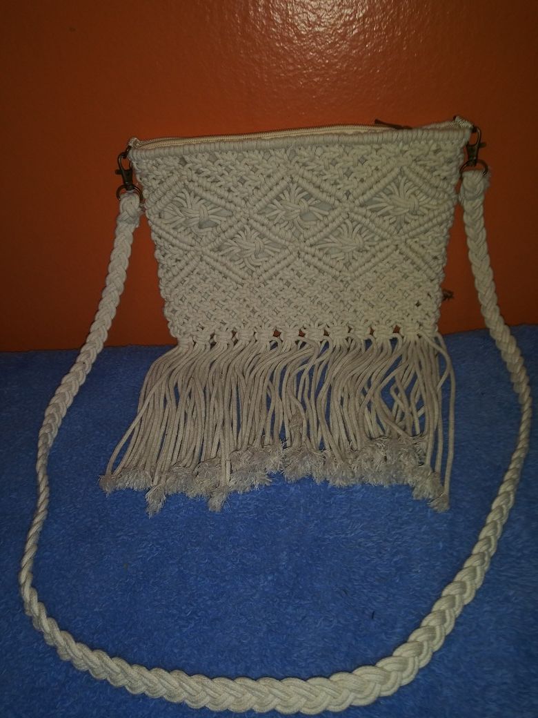 Stylist macrame fringe boho chic crossbody handbag. 8" h x 10.5" L