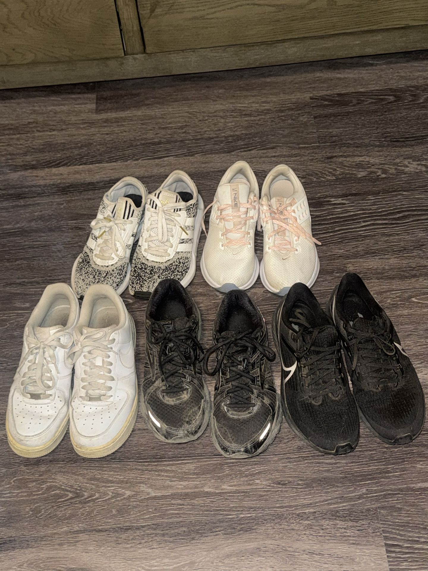 Women’s Sneaker Bundle