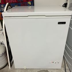 Magic Chef Freezer