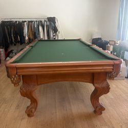 Pool Table 8ft ( Free Delivery & Set Up & New Color Felt Of Your Choice )