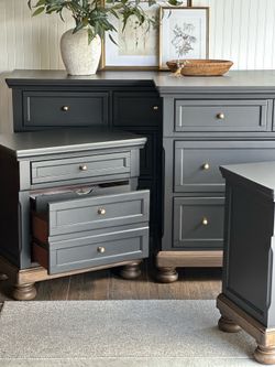 Beautiful Moody Black Dresser Set