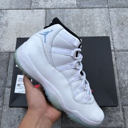 Jordan 11 Legend Blue