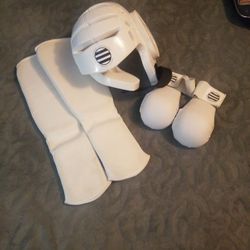 Karate Equipment 