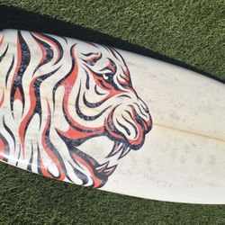 6'4" I N I surfboard, Shortboard