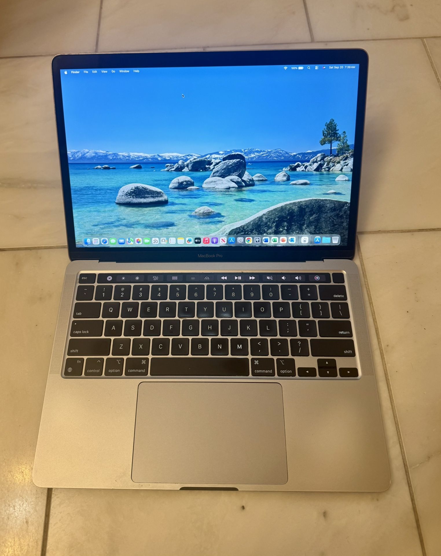 MacBook Pro 13” M1-2020