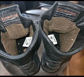 Women's boots