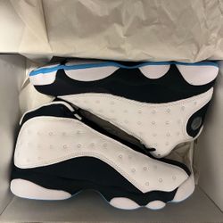 Air Jordan 13 Retro 'Obsidian'