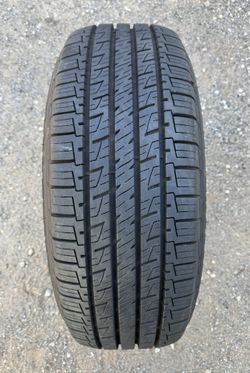 Goodyear 235/55/20  (1) Tire