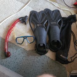 Phantom Aquatic Snorkel Set M/XL Fits Sz 10 Shoes Imo