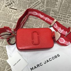Marc Jacobs Snapshot Crossbody Bag Sandcastle Red Multi