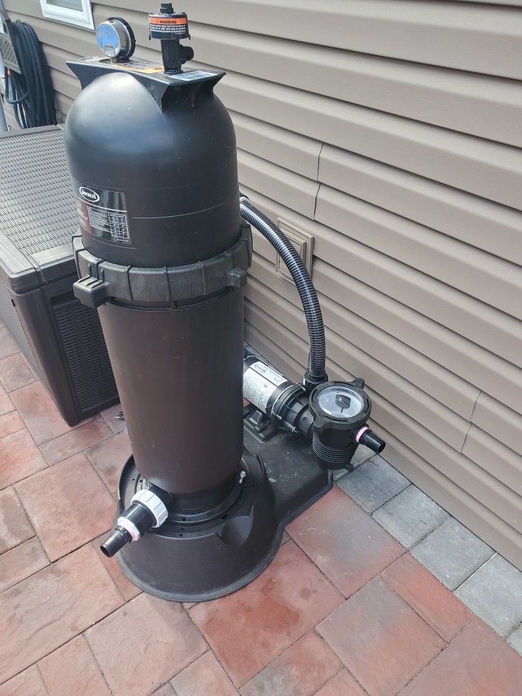 Jacuzzi JCA pro grade Cartridge Fiter With 1 1/2 Horspower 2 Stage Pump ...