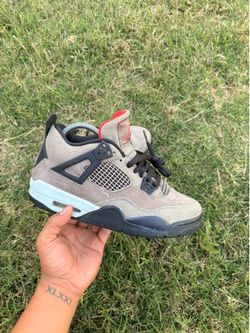 Jordan 4’s Taupe Haze