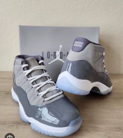 2021 Cool Grey 11