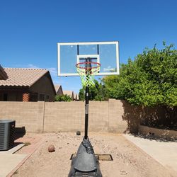Spalding ADJUSTABLE Basketball Hoop