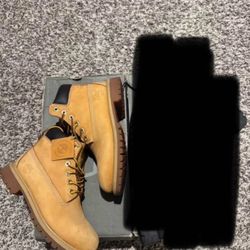 Kids Shoes Size 2y-3y (Jordan, Tims, Vans,Nike) 
