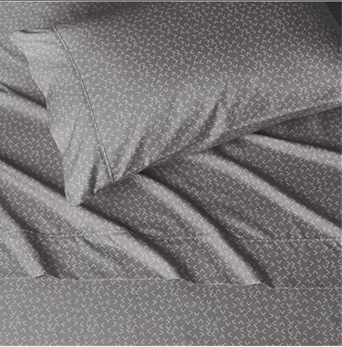 Amazon basic 3PC Microfiber Twin Sheet Set